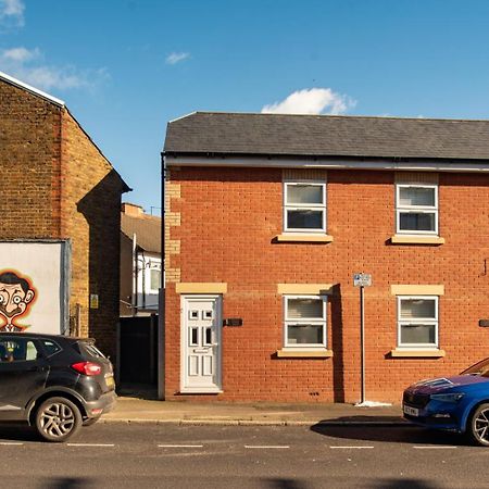 Watford Central Serviced Apartments 外观 照片