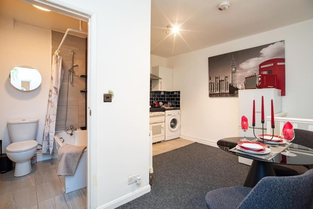 Watford Central Serviced Apartments 外观 照片