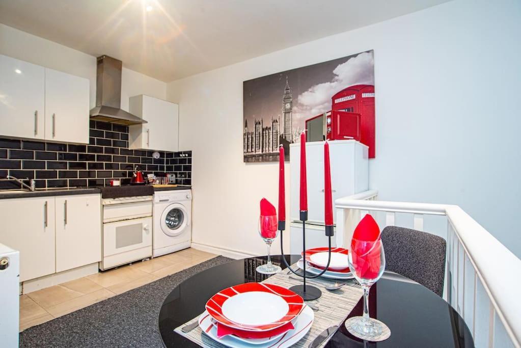Watford Central Serviced Apartments 外观 照片