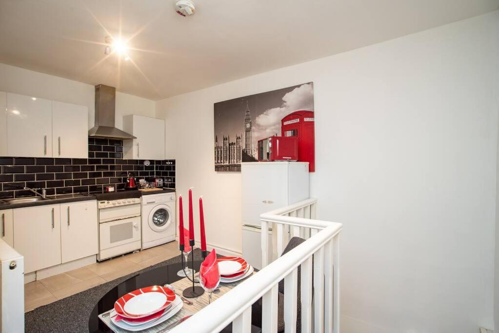 Watford Central Serviced Apartments 外观 照片