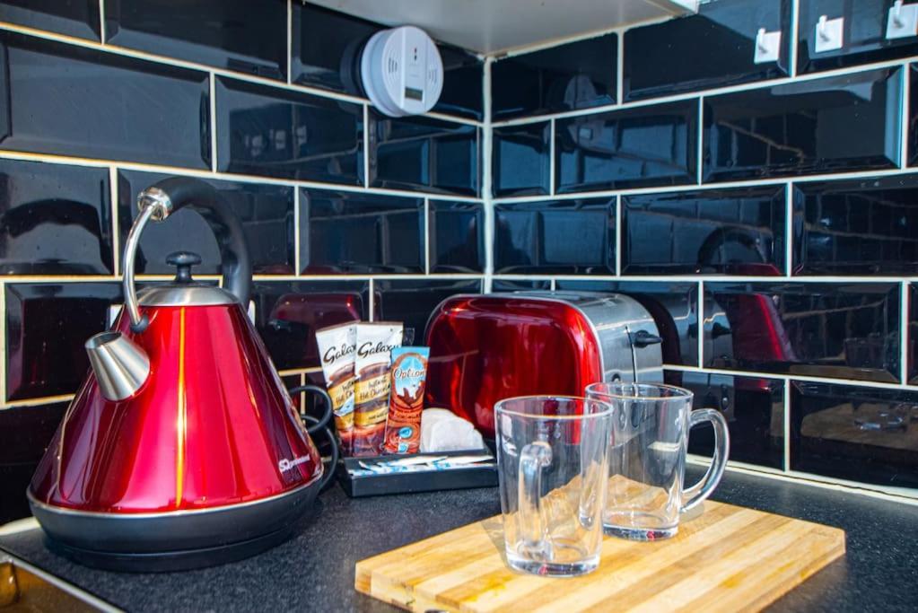 Watford Central Serviced Apartments 外观 照片