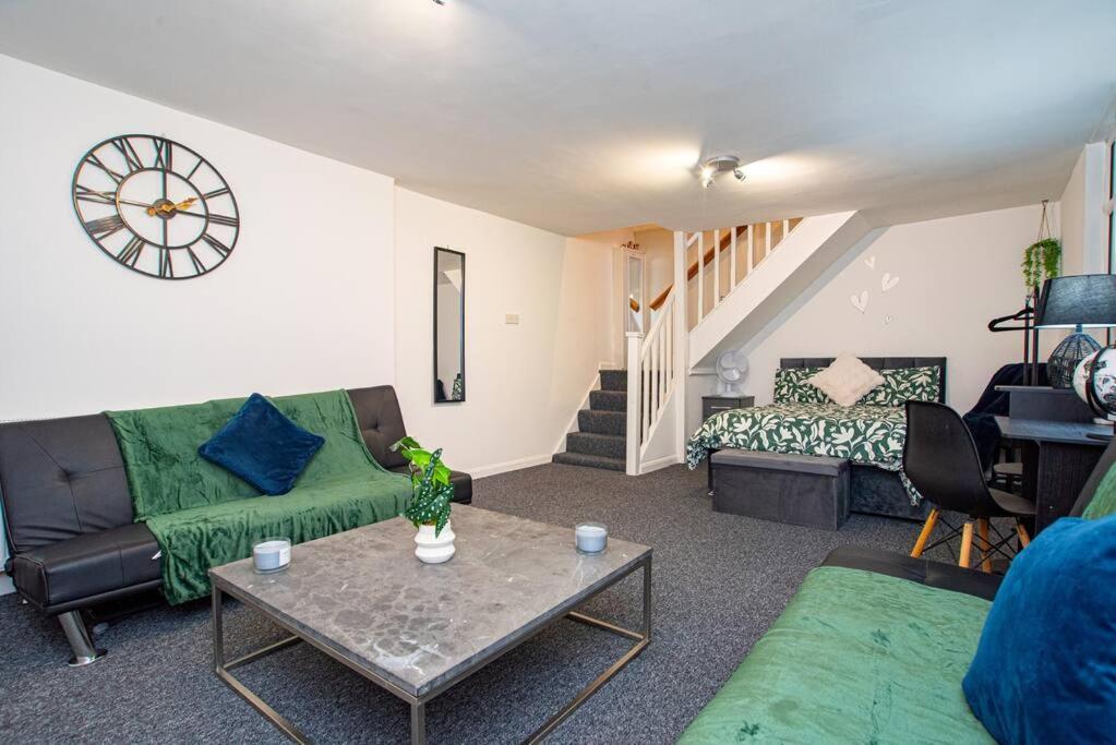 Watford Central Serviced Apartments 外观 照片